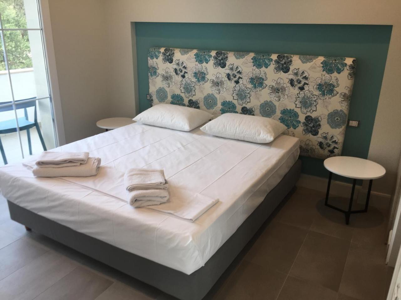 Drimades Blue Rooms Dhermi Luaran gambar